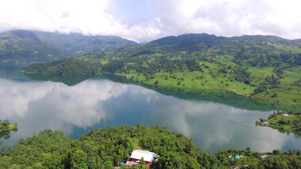 Bed and Breakfast Dinesh House Pokhara Exterior foto