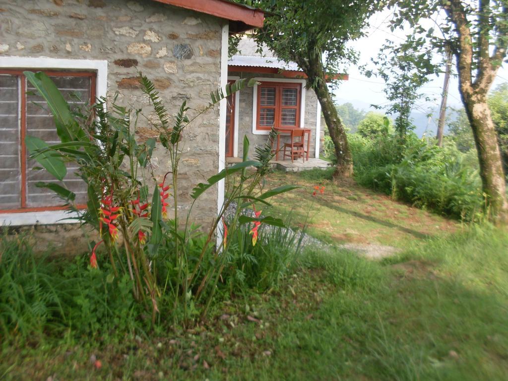 Dinesh House Bed and Breakfast Pokhara Exterior foto